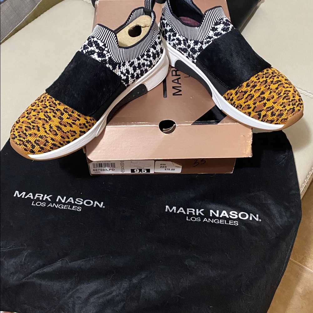 Mark Nason Leopard Print & Black Accents Abbe Knit Slip-Ons - NIB -Size 9.5 -